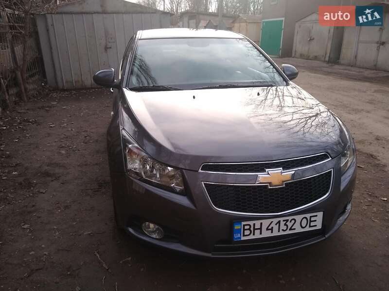 Седан Chevrolet Cruze 2011 в Одессе фото 3 Седан Chevrolet Cruze 2011 в Одессе