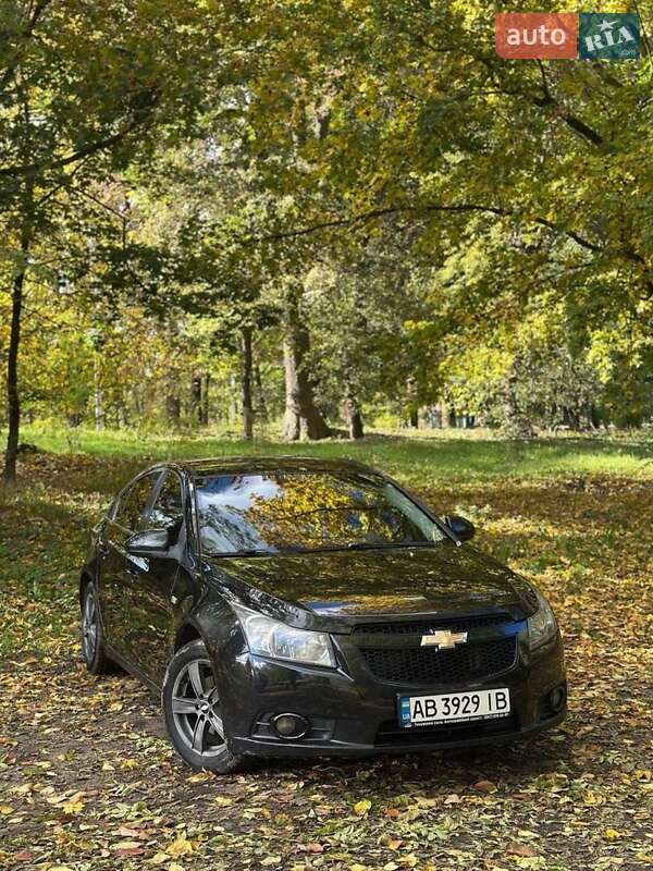 Седан Chevrolet Cruze 2011 в 
