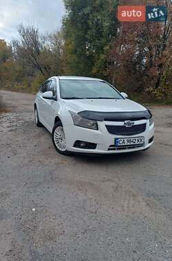 Седан Chevrolet Cruze 2010 в  Седан Chevrolet Cruze 2010 в
