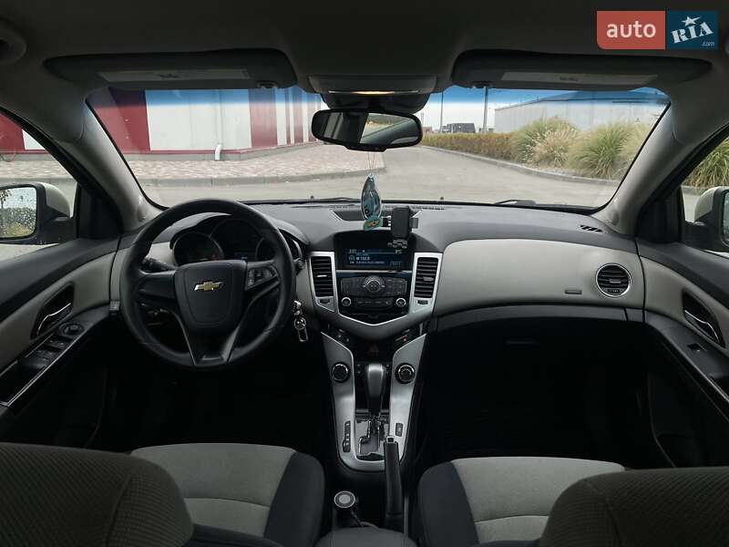 Седан Chevrolet Cruze 2014 в Дніпрі фото 17 Седан Chevrolet Cruze 2014 в Дніпрі