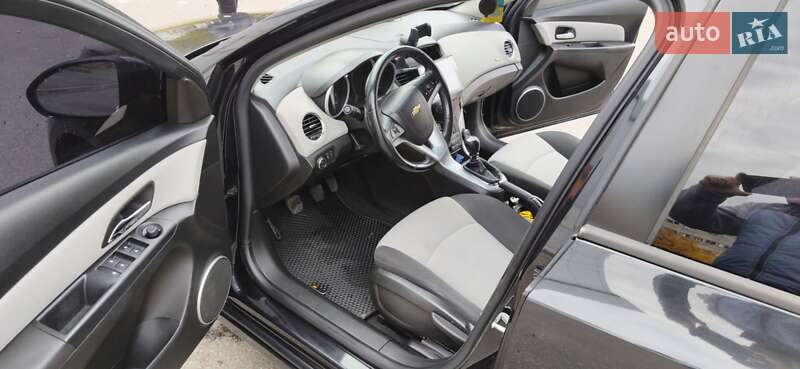 Седан Chevrolet Cruze 2010 в Броварах фото 6 Седан Chevrolet Cruze 2010 в Броварах