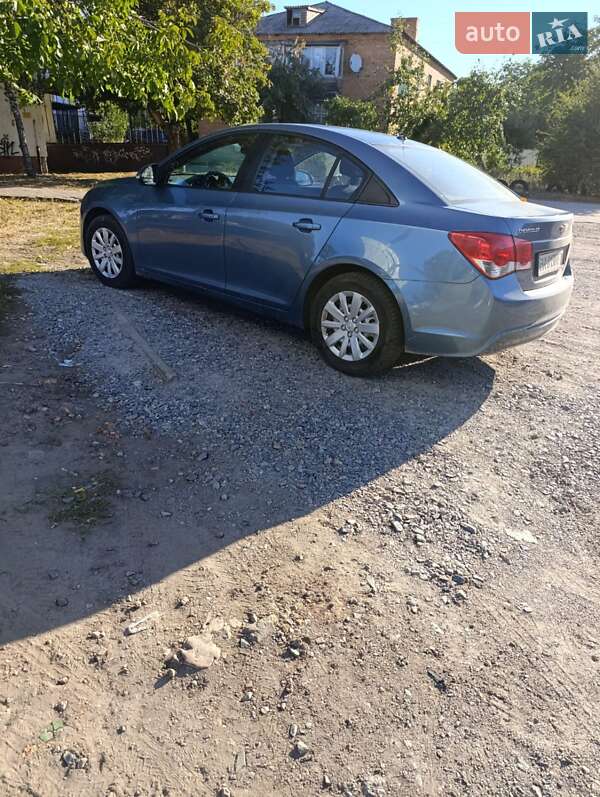 Седан Chevrolet Cruze 2014 в Олександрівці