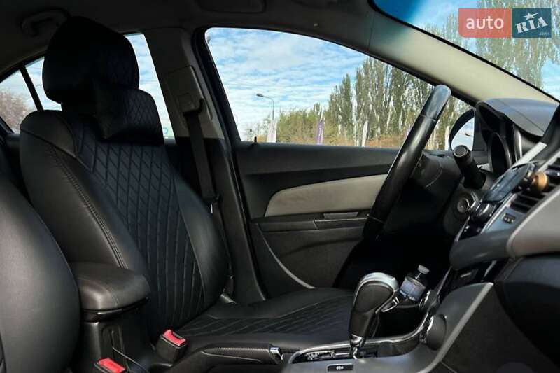 Седан Chevrolet Cruze 2012 в Кривом Роге фото 9 Седан Chevrolet Cruze 2012 в Кривом Роге