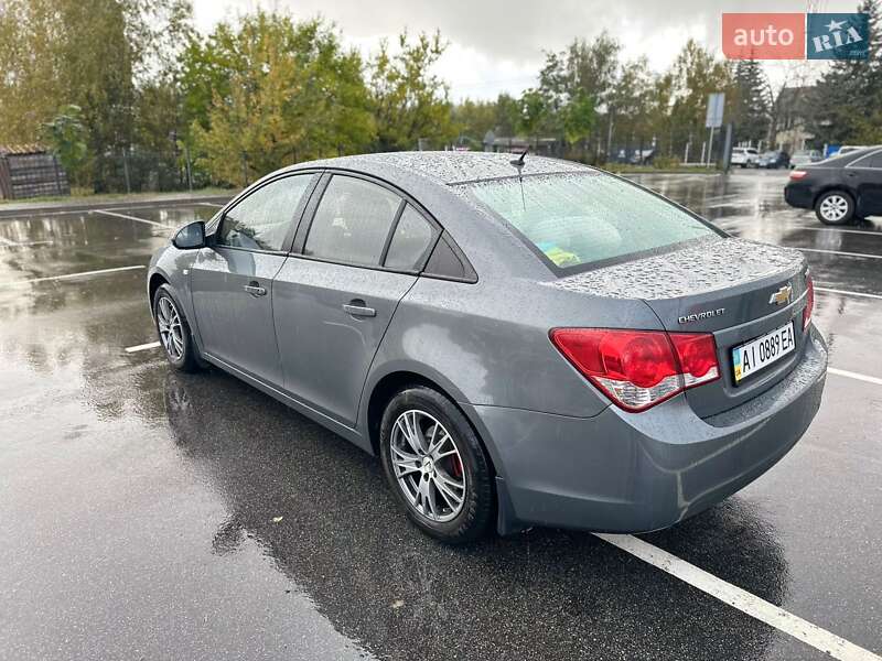 Седан Chevrolet Cruze 2012 в Киеве фото 3 Седан Chevrolet Cruze 2012 в Киеве