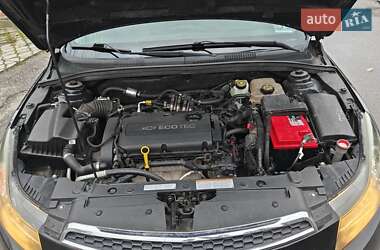 Седан Chevrolet Cruze 2013 в 