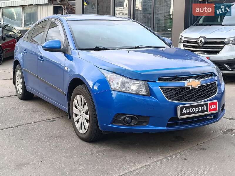 Седан Chevrolet Cruze 2011 в Харкові