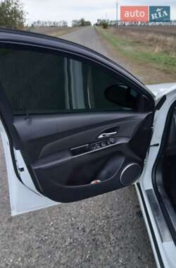 Седан Chevrolet Cruze 2011 в 