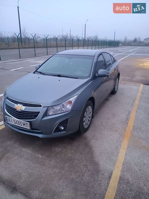 Седан Chevrolet Cruze 2014 в Киеве фото 4 Седан Chevrolet Cruze 2014 в Киеве