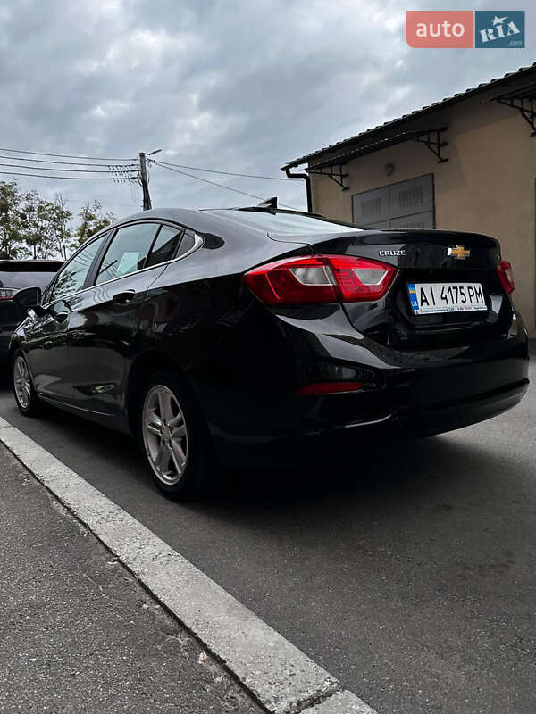 Седан Chevrolet Cruze 2016 в Вышгороде фото 11 Седан Chevrolet Cruze 2016 в Вышгороде