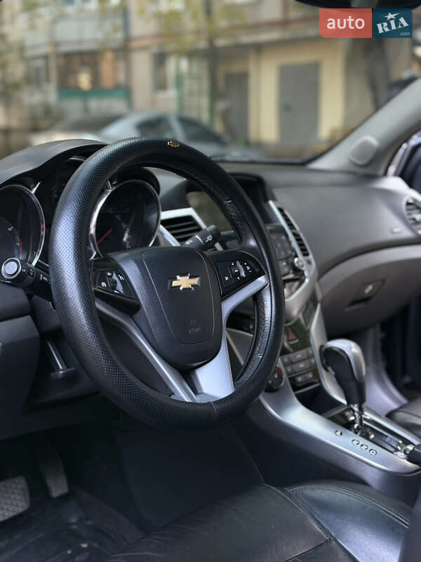 Седан Chevrolet Cruze 2012 в Харькове фото 28 Седан Chevrolet Cruze 2012 в Харькове