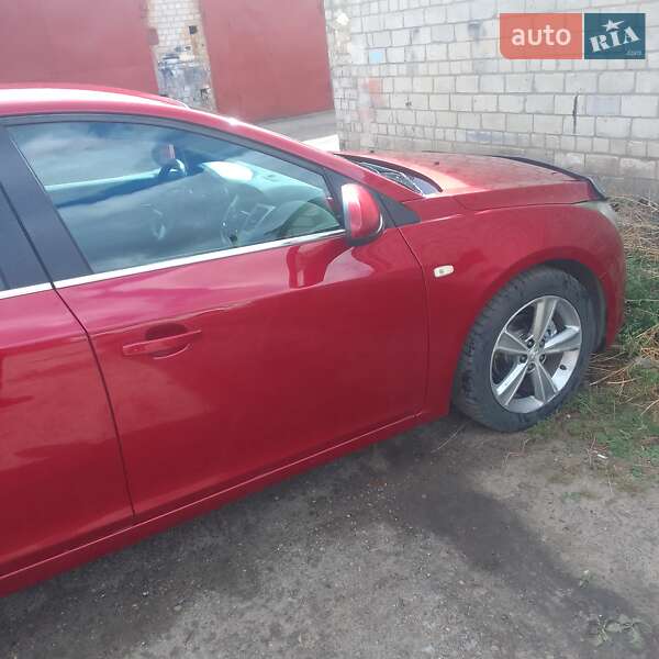 Седан Chevrolet Cruze 2013 в Чернігові