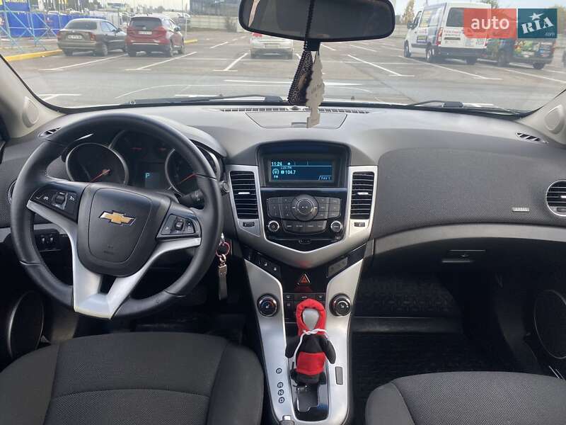 Седан Chevrolet Cruze 2012 в Львове фото 8 Седан Chevrolet Cruze 2012 в Львове