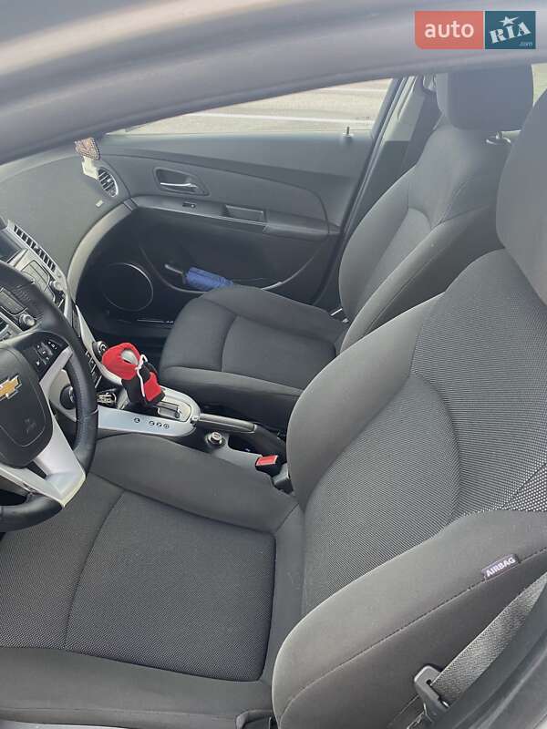Седан Chevrolet Cruze 2012 в Львове фото 9 Седан Chevrolet Cruze 2012 в Львове