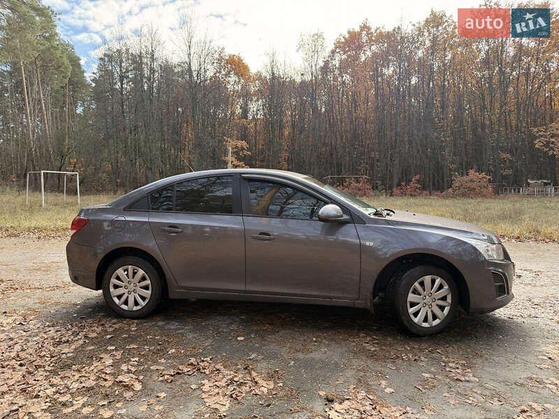 Седан Chevrolet Cruze 2014 в Глухове фото 8 Седан Chevrolet Cruze 2014 в Глухове