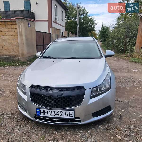 Седан Chevrolet Cruze 2014 в Одессе фото 28 Седан Chevrolet Cruze 2014 в Одессе