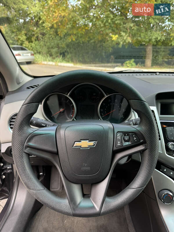 Седан Chevrolet Cruze 2014 в Одессе фото 12 Седан Chevrolet Cruze 2014 в Одессе