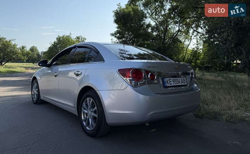 Седан Chevrolet Cruze 2011 в Днепре фото 31 Седан Chevrolet Cruze 2011 в Днепре