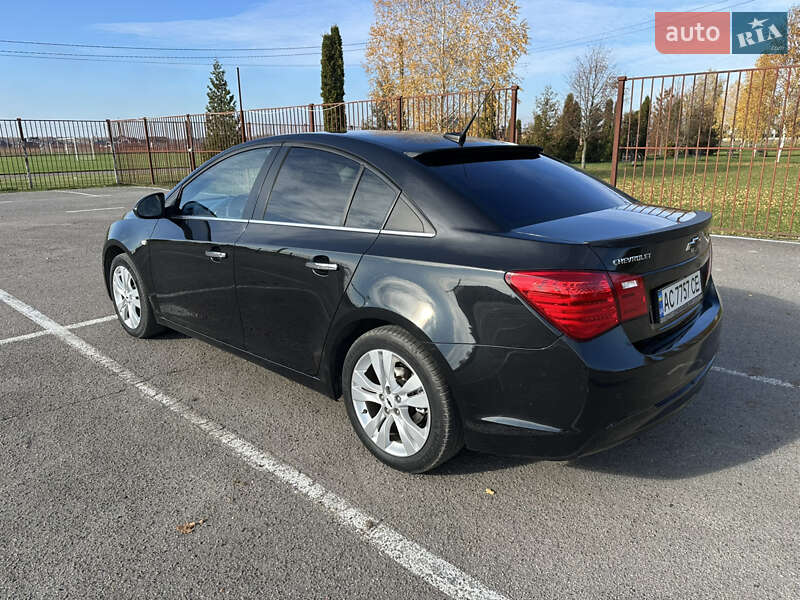Седан Chevrolet Cruze 2013 в Луцке