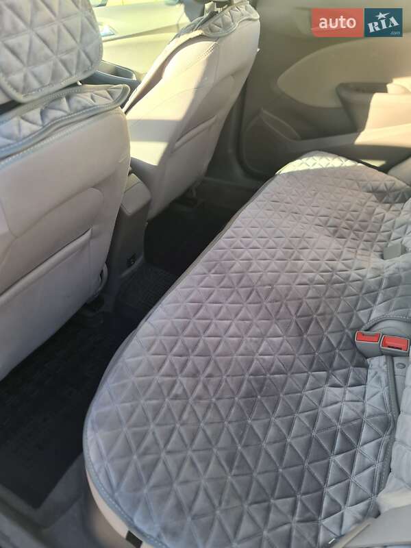 Седан Chevrolet Cruze 2016 в Черноморске