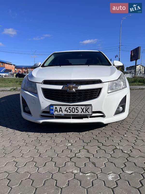Седан Chevrolet Cruze 2012 в Киеве фото 18 Седан Chevrolet Cruze 2012 в Киеве