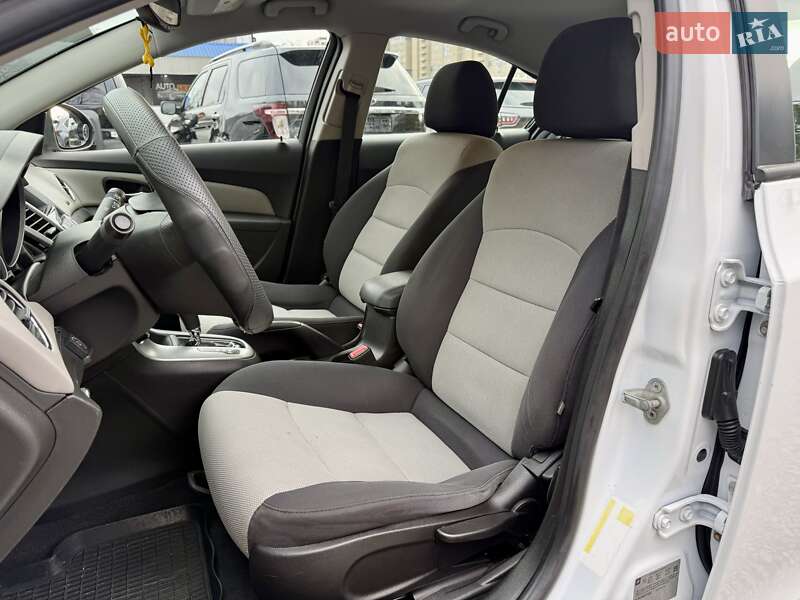 Седан Chevrolet Cruze 2015 в Харькове фото 7 Седан Chevrolet Cruze 2015 в Харькове
