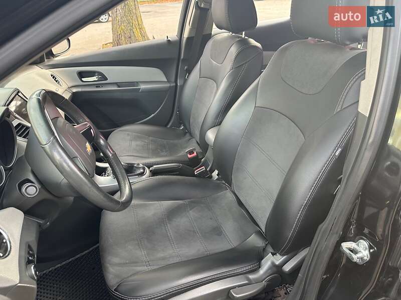 Седан Chevrolet Cruze 2009 в Тернополе