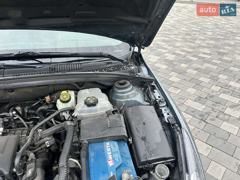 Седан Chevrolet Cruze 2012 в Полтаве