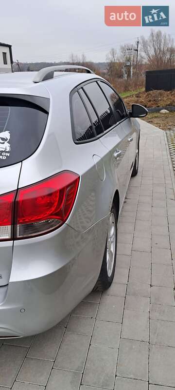 Універсал Chevrolet Cruze 2012 в Івано-Франківську