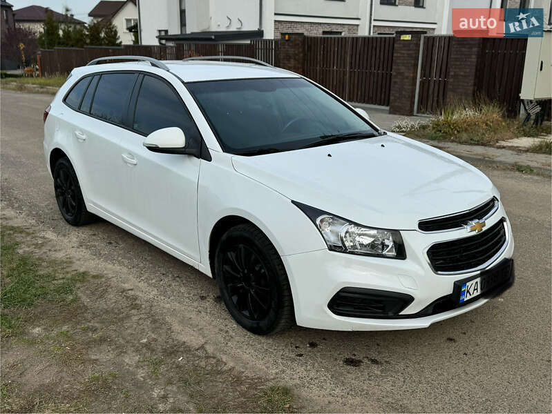 Универсал Chevrolet Cruze 2016 в Киеве фото 4 Универсал Chevrolet Cruze 2016 в Киеве
