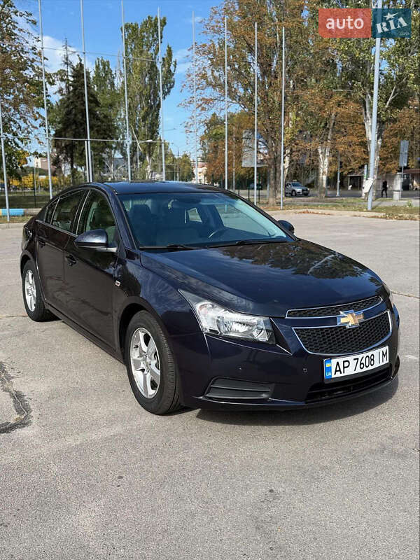 Седан Chevrolet Cruze 2014 в Запорожье