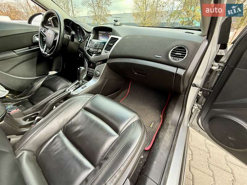 Седан Chevrolet Cruze 2014 в Одессе фото 11 Седан Chevrolet Cruze 2014 в Одессе