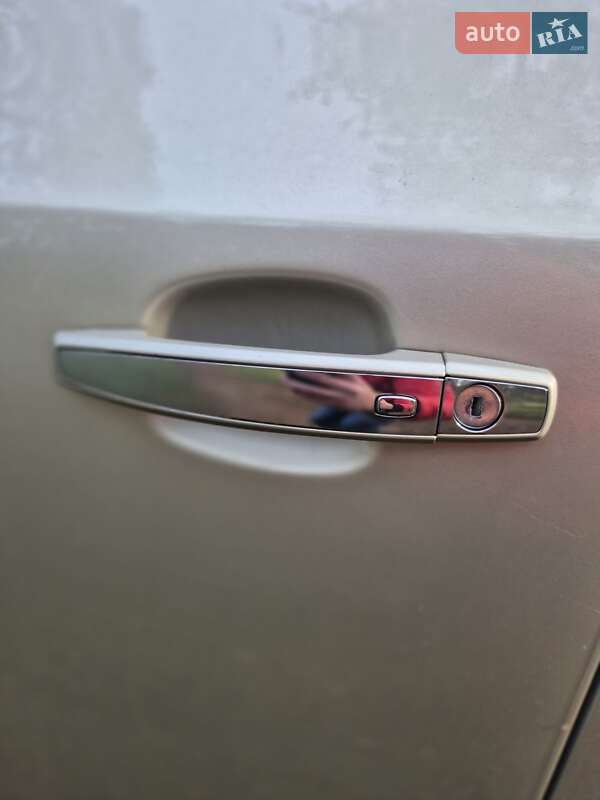 Седан Chevrolet Cruze 2013 в Чернигове