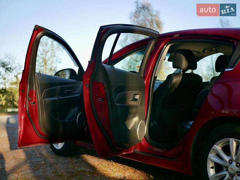 Хэтчбек Chevrolet Cruze 2014 в Виннице фото 11 Хэтчбек Chevrolet Cruze 2014 в Виннице