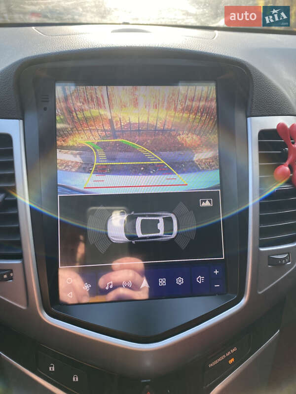 Седан Chevrolet Cruze 2014 в Киеве