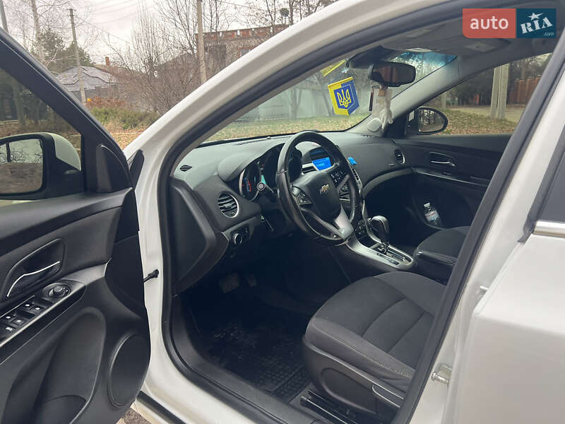 Седан Chevrolet Cruze 2013 в Сумах