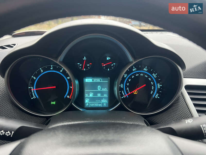 Седан Chevrolet Cruze 2013 в Сумах