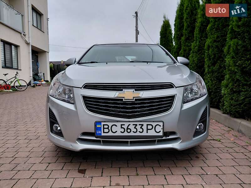 Хэтчбек Chevrolet Cruze 2012 в Львове