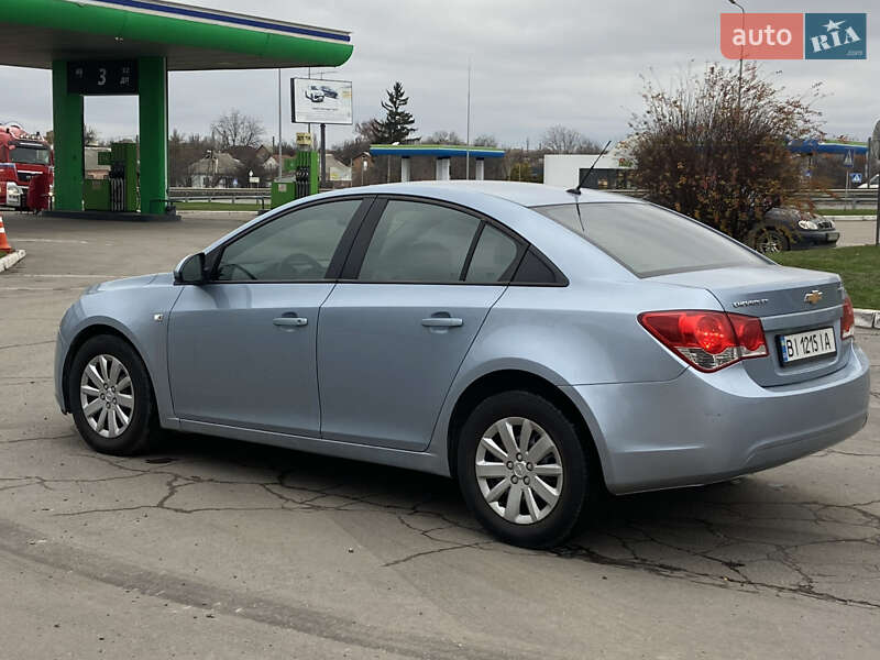 Седан Chevrolet Cruze 2009 в Полтаве фото 7 Седан Chevrolet Cruze 2009 в Полтаве