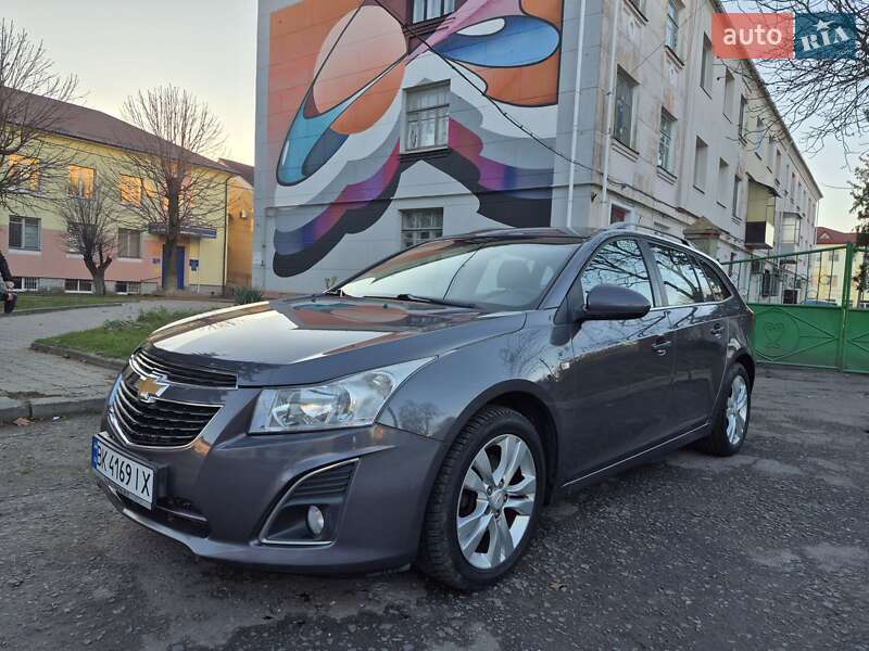 Универсал Chevrolet Cruze 2013 в Ровно фото 3 Универсал Chevrolet Cruze 2013 в Ровно