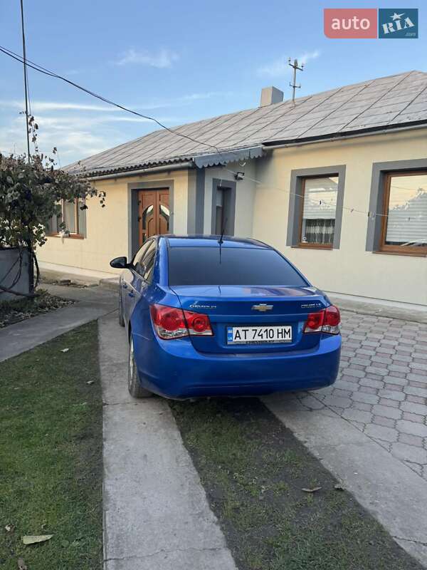 Седан Chevrolet Cruze 2009 в Городенке