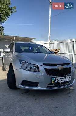 Седан Chevrolet Cruze 2014 в Львові