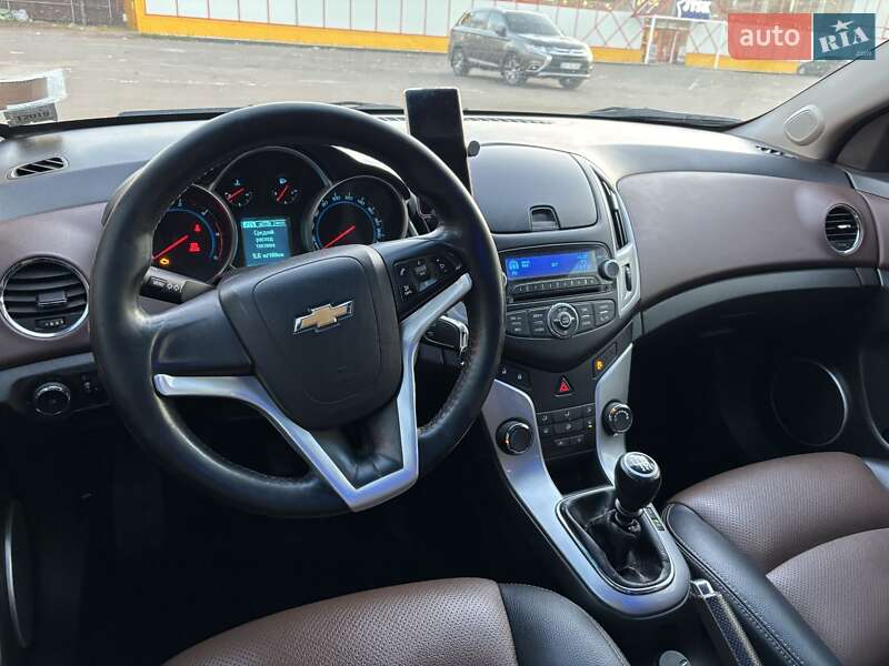 Универсал Chevrolet Cruze 2013 в Житомире фото 7 Универсал Chevrolet Cruze 2013 в Житомире