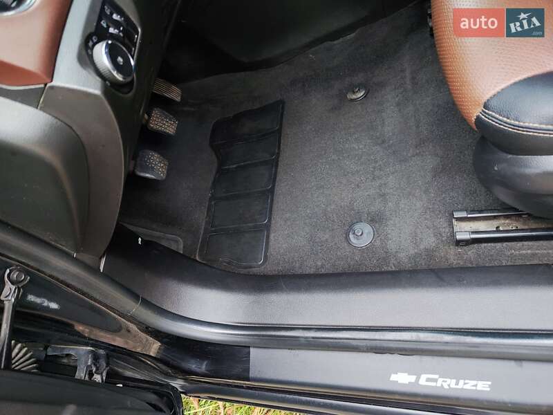 Универсал Chevrolet Cruze 2013 в Житомире фото 11 Универсал Chevrolet Cruze 2013 в Житомире