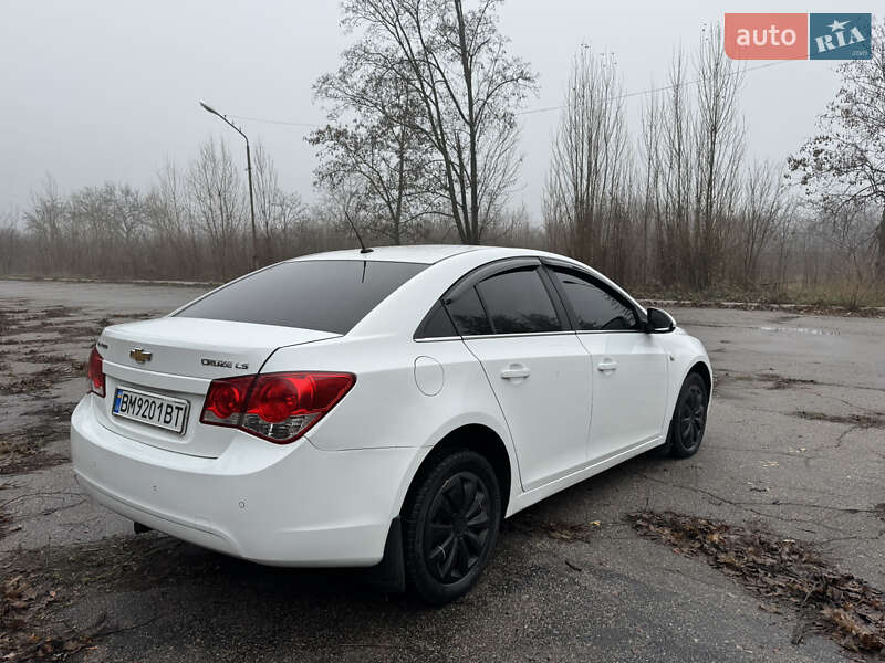 Седан Chevrolet Cruze 2010 в Кривом Роге