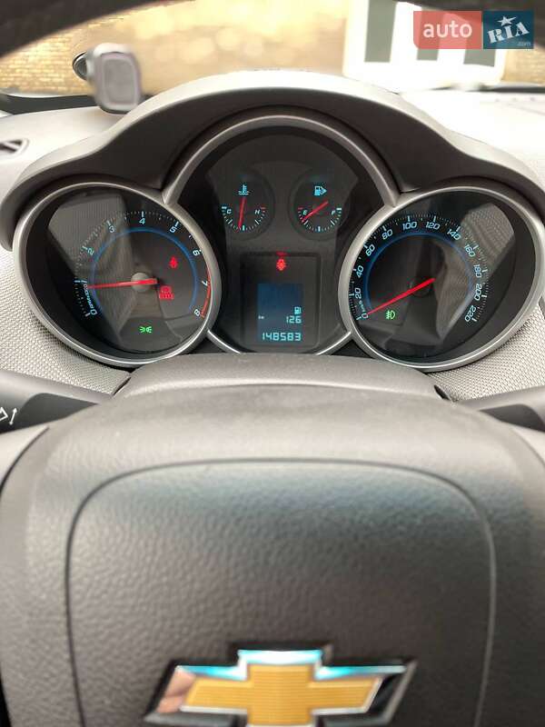 Седан Chevrolet Cruze 2010 в Киеве
