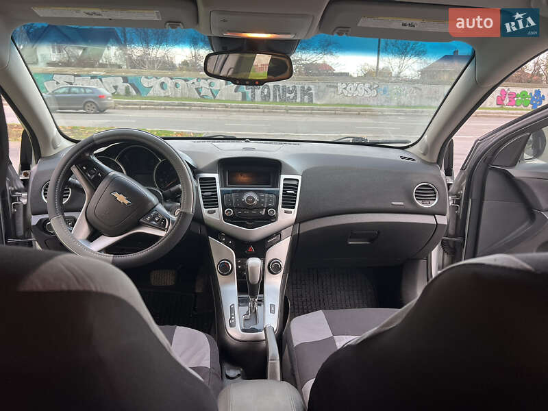 Седан Chevrolet Cruze 2015 в Одессе фото 10 Седан Chevrolet Cruze 2015 в Одессе