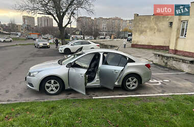 Седан Chevrolet Cruze 2015 в Одесі