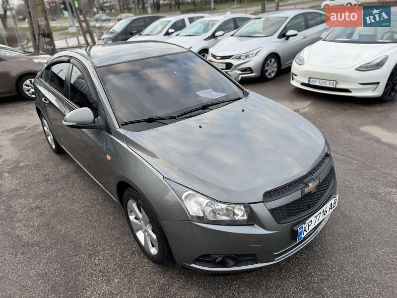 Седан Chevrolet Cruze 2009 в Запорожье фото 10 Седан Chevrolet Cruze 2009 в Запорожье