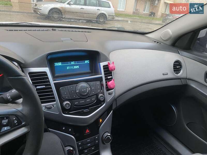Седан Chevrolet Cruze 2010 в Кременчуге