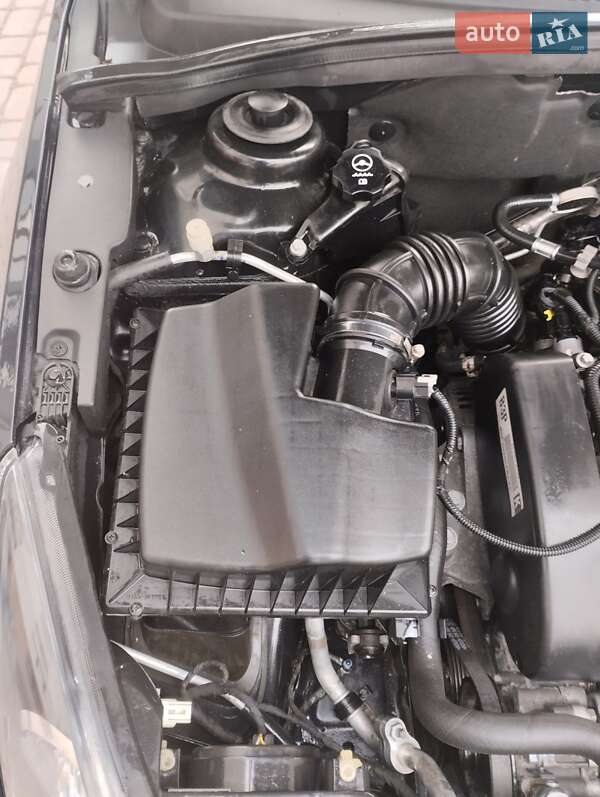 Седан Chevrolet Cruze 2012 в Івано-Франківську